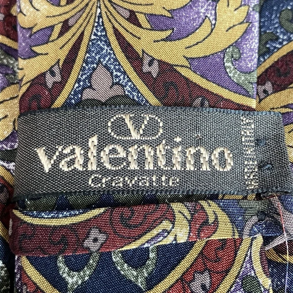 Valentino Cravatte Silk Necktie Baroque Scroll Medallion Multicolor Designer